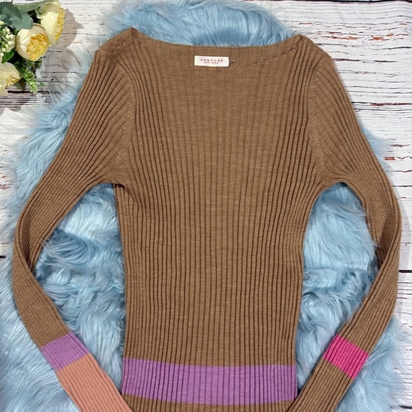 Demylee New York Wool Ribbed Camel Colorblock Tunic Sweater - Picture 8 of 9